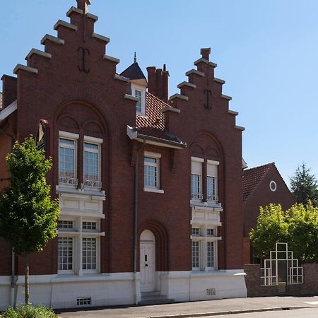 באילול Logis - Belle Hotel, Lille-Ouest מראה חיצוני תמונה