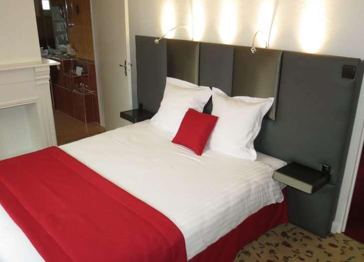 באילול Logis - Belle Hotel, Lille-Ouest חדר תמונה