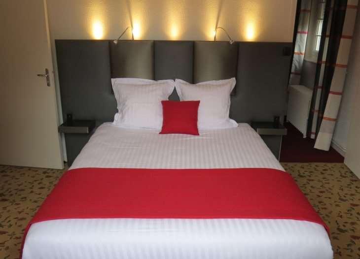 באילול Logis - Belle Hotel, Lille-Ouest חדר תמונה